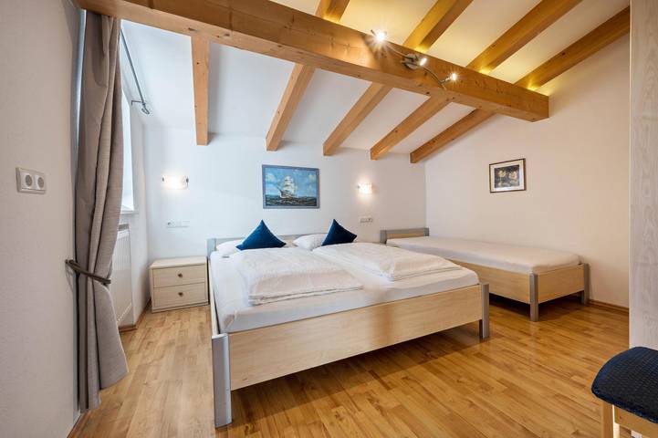 Ferienwohnung für 6 Personen, mit Garten - 1