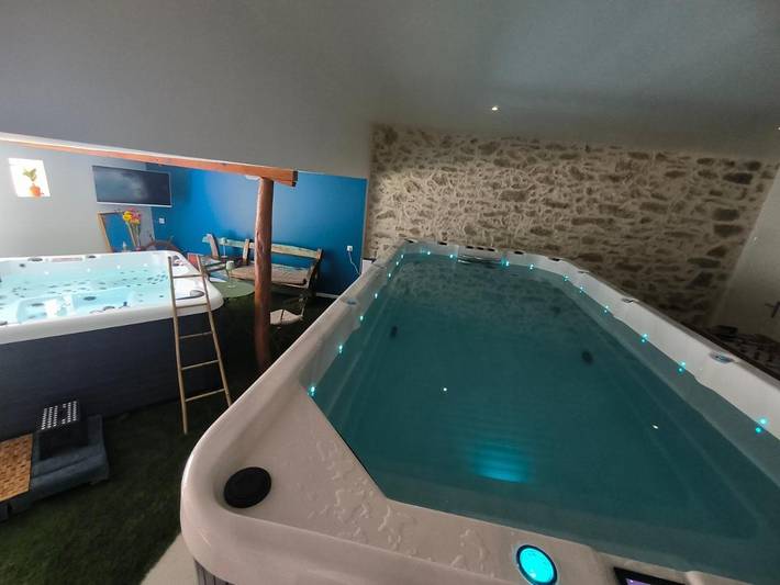 Chambre d’hôte pour 2 personnes, avec jardin et jacuzzi ainsi que piscine et sauna à Lespignan