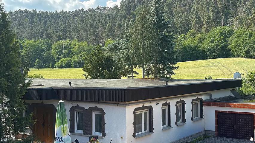 Bungalow für 8 Personen, mit Garten