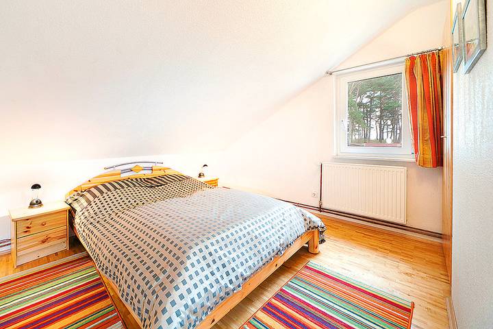 Ferienhaus für 6 Personen, mit Terrasse und Sauna in Mönchgut-Granitz - 4