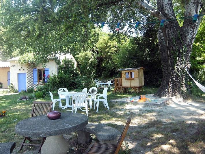 Location de vacances pour 2 personnes, avec jardin dans Drôme provençale - 4