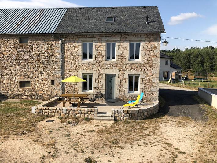 Gîte pour 6 personnes, avec terrasse dans Lozère - 3