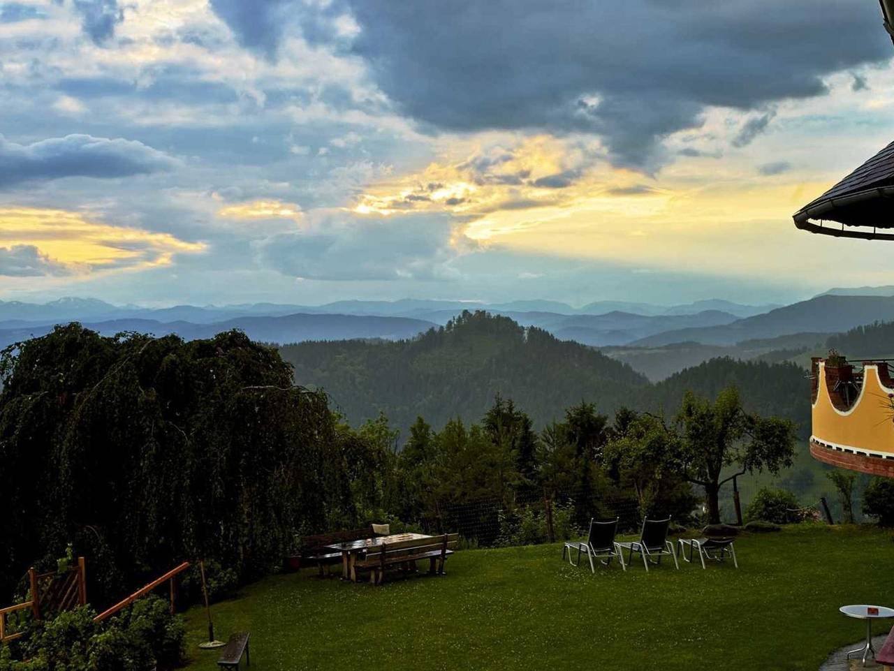 Biolandhaus Arche - Bionest I-Lehmbauappartement in Eberstein, Mittelkärnten