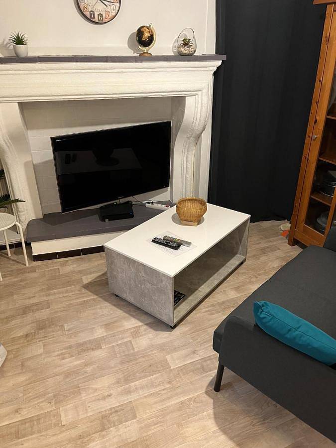 Gîte pour 3 personnes, avec Balcon dans Office De Tourisme De Saint Gilles