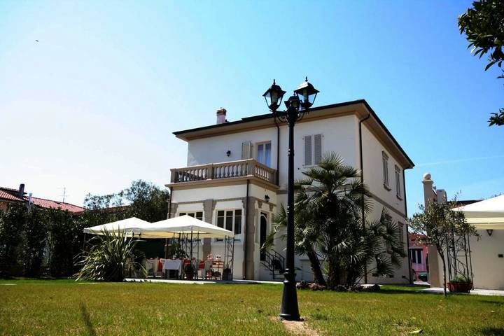 B&b per 2 persone, con Giardino a Viareggio
