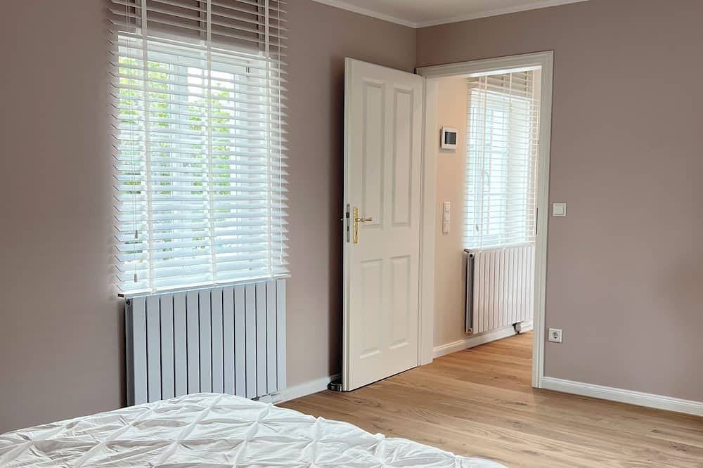 Ganze Wohnung, Cozy 1-bedroom Apt. Wifi, Ac, in Flörsheim am Main/15 min to Frankfurt Airport in Flörsheim, Main-Taunus-Kreis