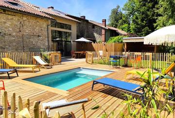 Gîte pour 6 personnes, avec jardin à Saint-Victurnien