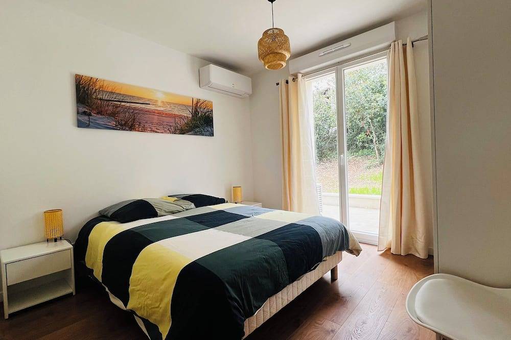 Entire apartment, T2 La Pascaline Avec Petit Jardin in Saint-Clément-de-Rivière, Montpellier region