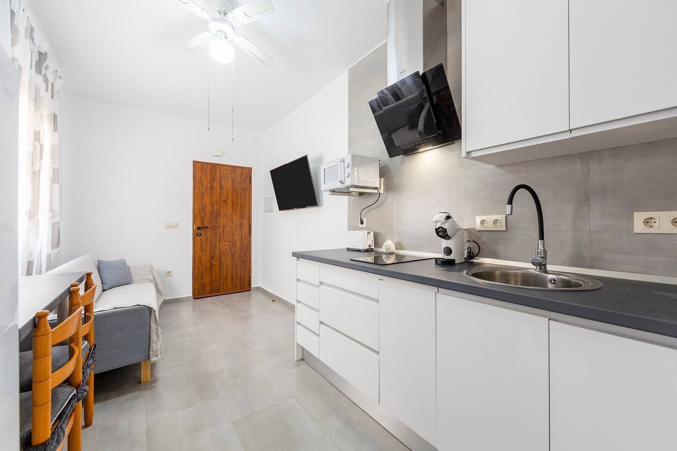 Casa Inés : gîte rural 1 chambre avec vue montagne, Wi-Fi et climatisation in Fernán Pérez, Níjar