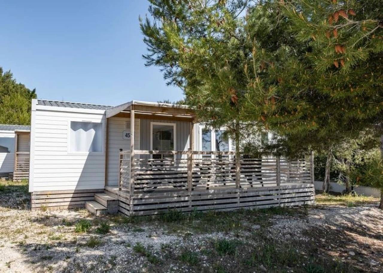 Camping 4 étoiles - Parc aquatique - ef0bdc in Couronne Vieille, Martigues