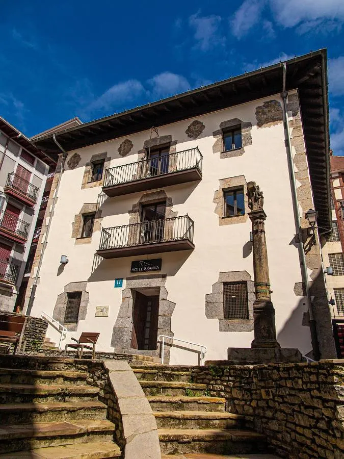 Hôtel pour 3 personnes, avec terrasse - 1