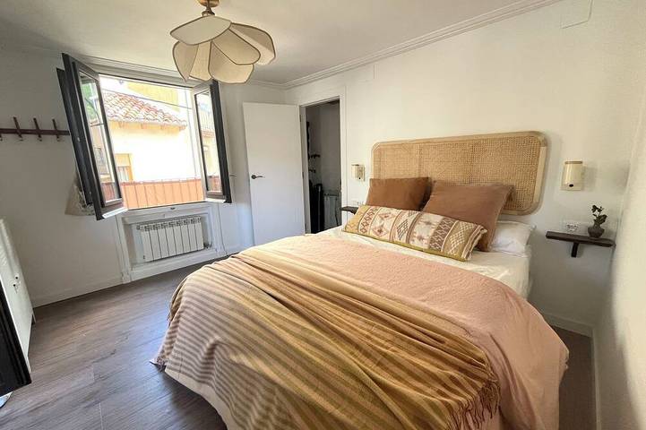 Location de vacances pour 8 personnes, avec Balcon à Campdevànol - 2