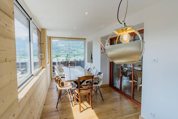 Appartement de vacances pour 9 personnes, avec vue et balcon