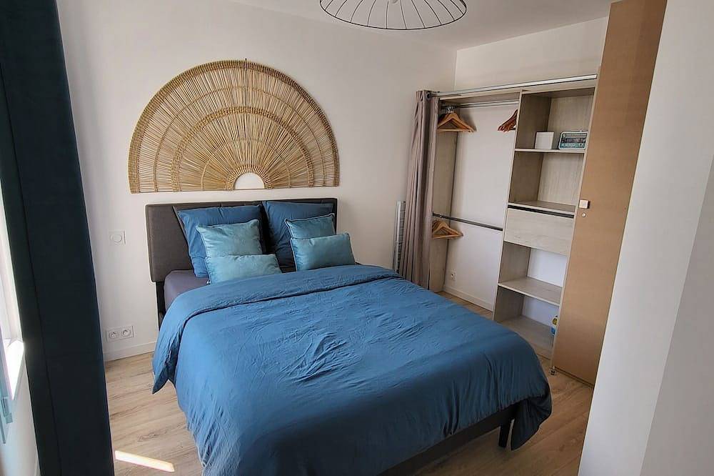 Entire apartment, Seafront • Cozy 1Br • Sunset View in Le Portel, Boulogne-sur-Mer region