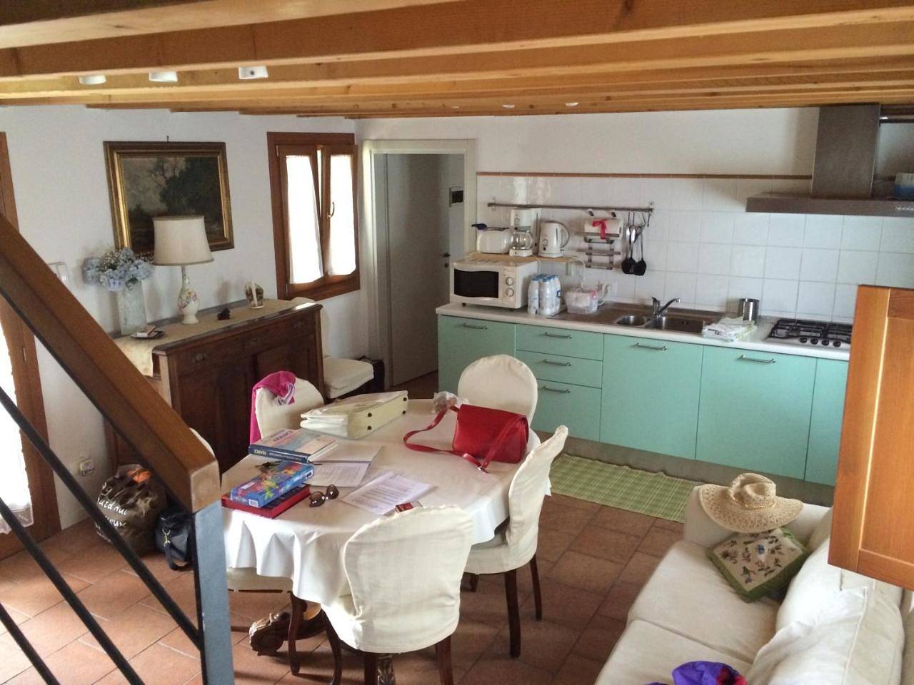 Appartamento intero, Three-Bedroom Apartment- Split Level in Mira, Provincia di Venezia