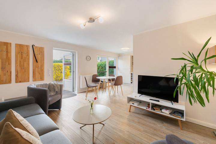 Ferienwohnung für 4 Personen, mit Garten und Sauna in Bastorf
