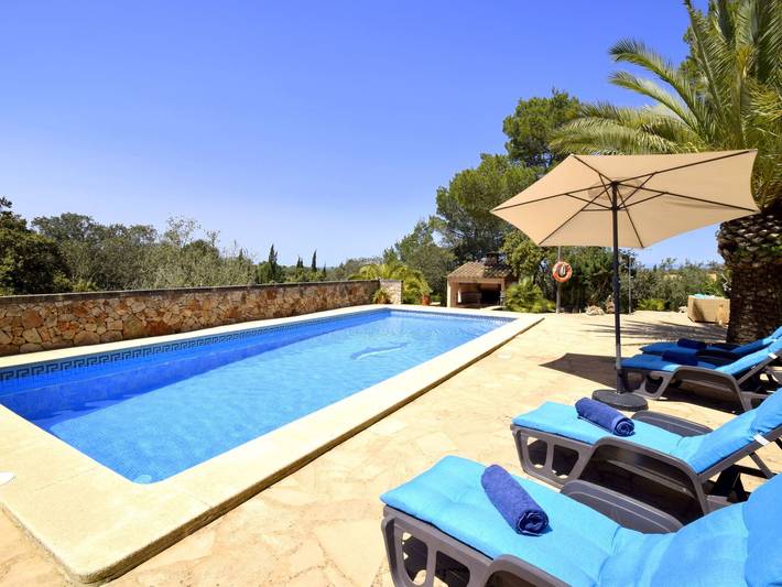 Finca mit Pool für 7 Personen, mit Garten und Pool sowie Ausblick und Terrasse, mit Haustier in Felanitx - 4