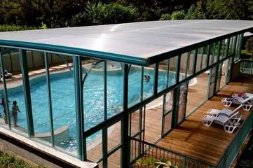 Camping pour 4 personnes, avec bassin pour enfant dans le Limousin