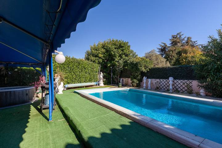 Maison de vacances pour 10 personnes, avec Balcon ainsi que Jacuzzi et Jardin à La Seyne-sur-Mer