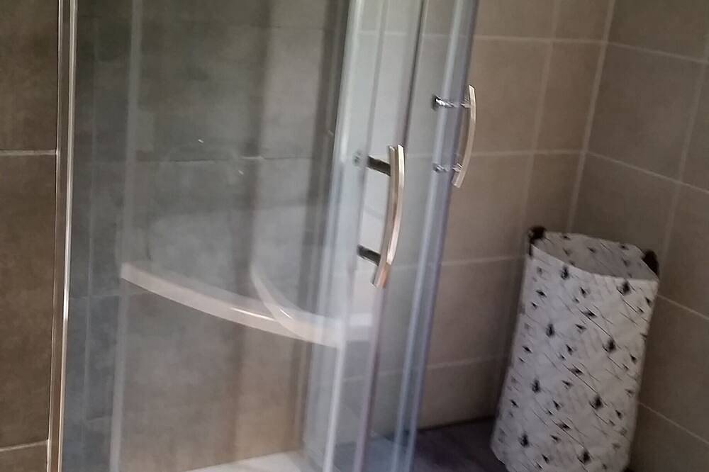 Ganze Wohnung, Neue Fewo in perfekter Lage (Limburg a.d. Lahn) in Limburg, Lahntal
