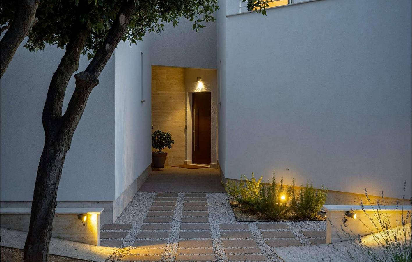 Ferienhaus für 8 Personen mit Terrasse in Mandre, Pag