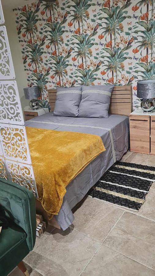 Appartement entier, Chez Karine - Appartement in Lédenon, Région de Nîmes