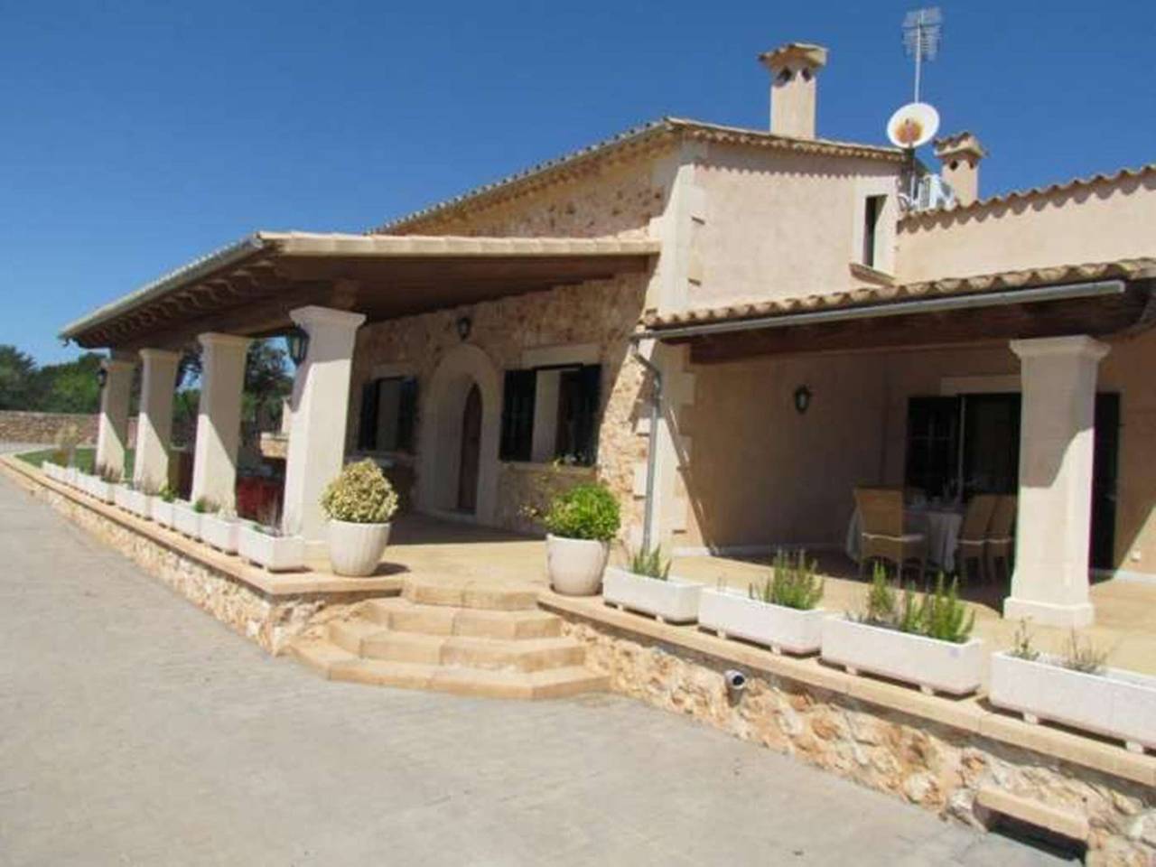 Natursteinfinca mit Pool und Garten in Palma, Mallorca Westen