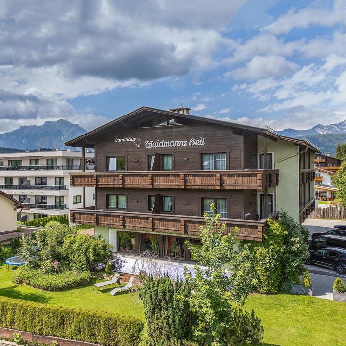 Ferienwohnung für 4 Personen, mit Balkon und Terrasse sowie Garten in Seefeld in Tirol