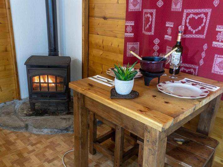 Chalet pour 2 personnes, avec vue et jardin, animaux acceptés en Haute-Savoie - 3