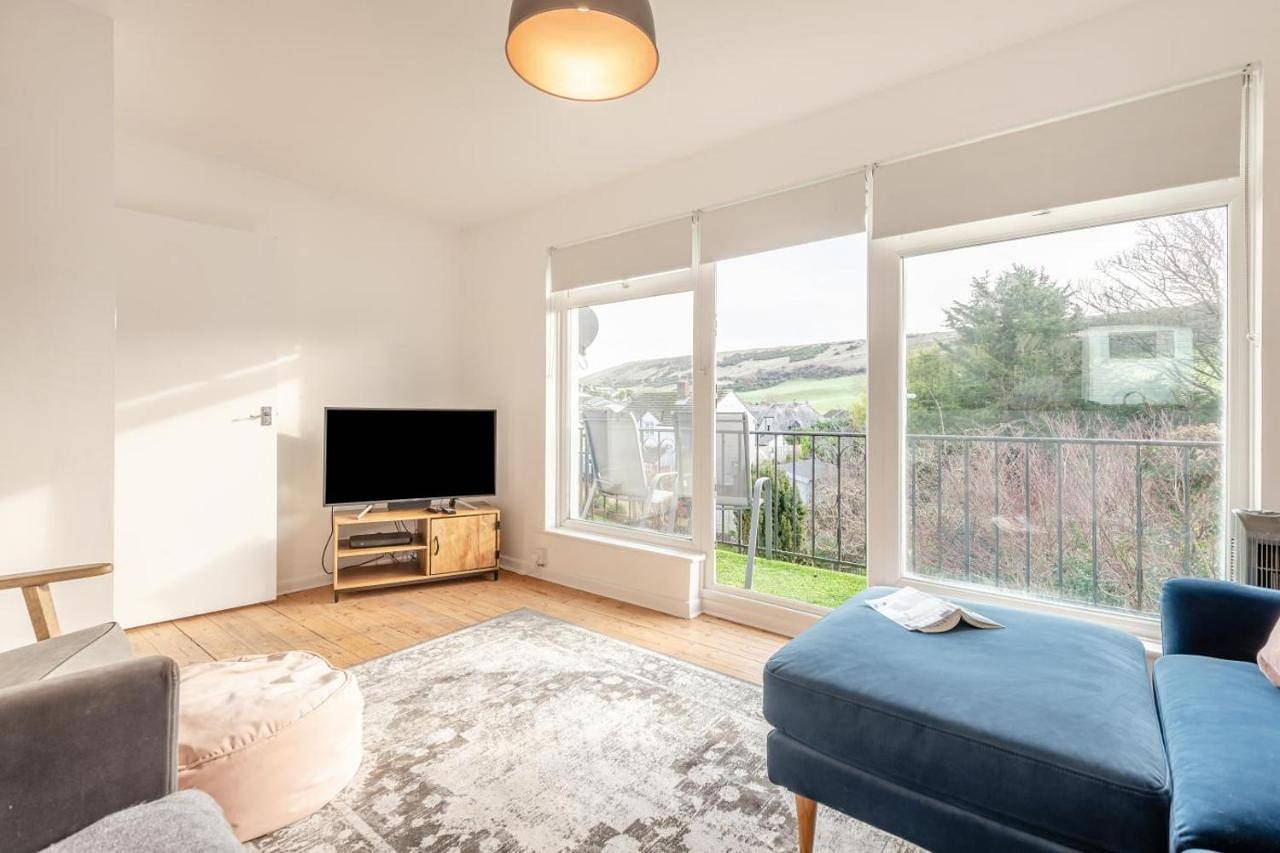 Two-Bedroom House in Lulworth Cove, Dorset