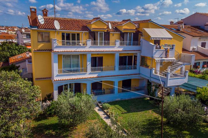 Ferienwohnung für 6 Personen, mit Terrasse in Rovinj - 2