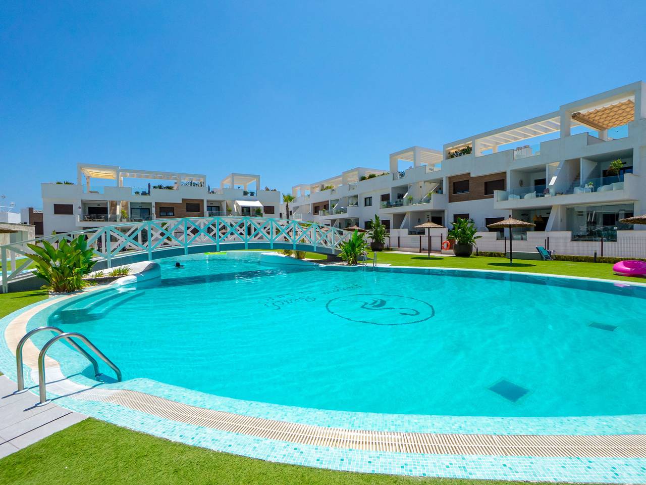 Entire apartment, Laguna Beach Resort in Torrevieja, Costa Blanca
