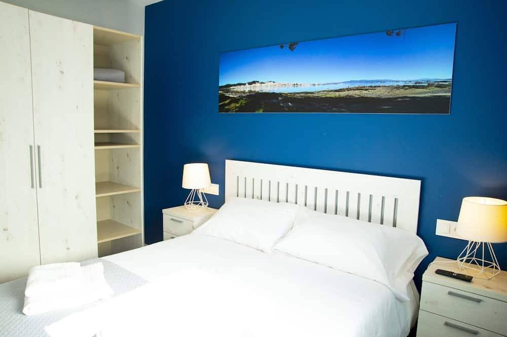 A Casa de Pedra. Modern and comfortable duplex for 4 pax in the center of O Grove in O Grove, Rías Baixas
