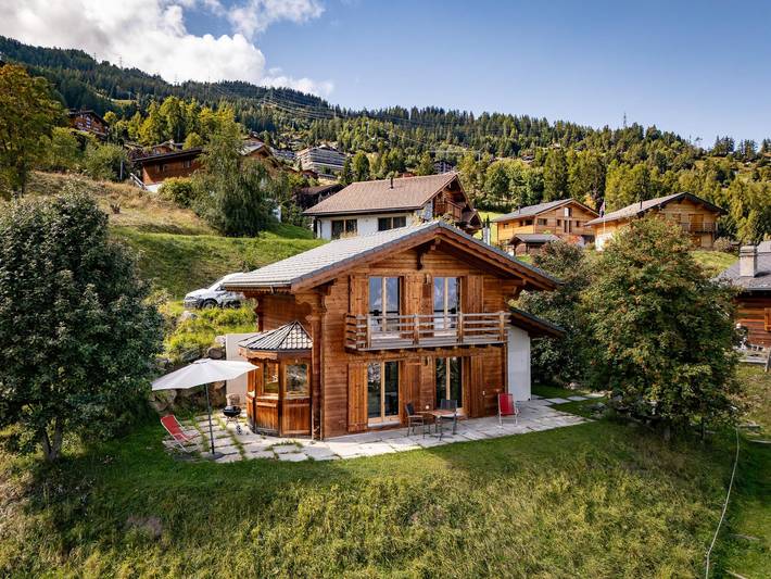 Gîte pour 6 personnes, avec balcon et sauna, adapté aux familles à Riddes