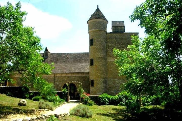Schloss für 8 Personen, mit Garten - 1