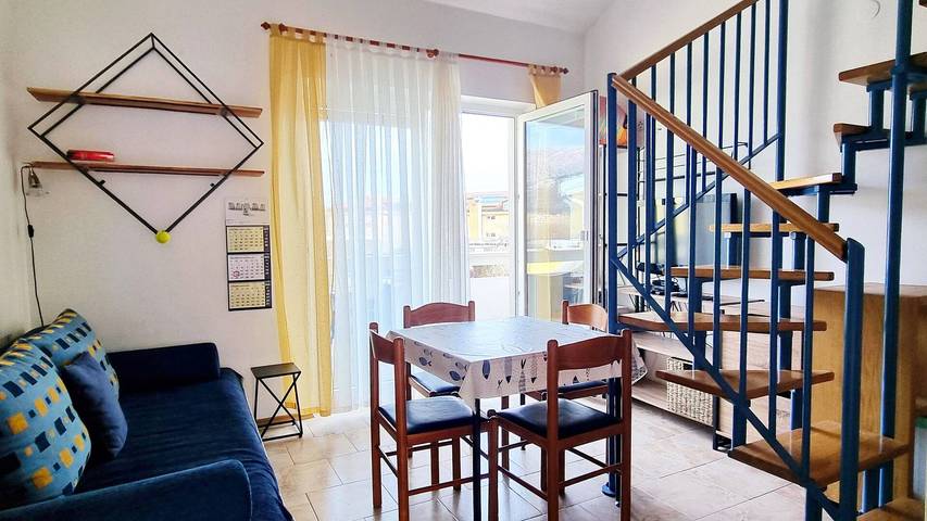 Ferienwohnung für 2 Personen, mit Balkon/Terrasse in Baska - 4
