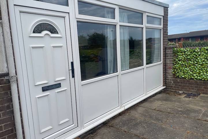 Chalet for 4 people, with garden in Chapel St. Leonards