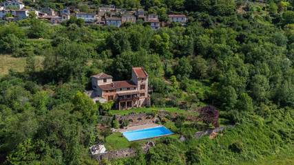 Chambre d’hôte pour 2 personnes, avec vue et jardin ainsi que terrasse et piscine à Cordes-sur-Ciel