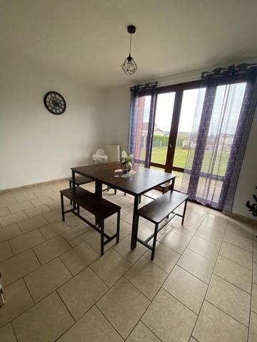 Gîte pour 8 personnes, avec jardin et vue à Luçay-le-Mâle