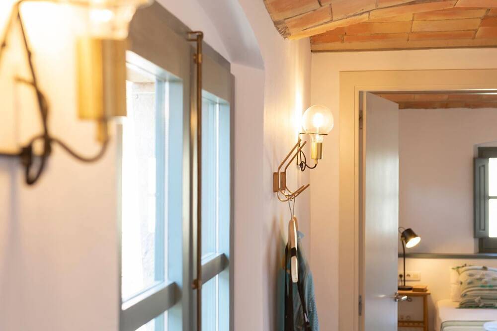 Ganze Wohnung, Atic Raims - Ferienwohnung in Girona | Bravissimo in Girona, Gironès