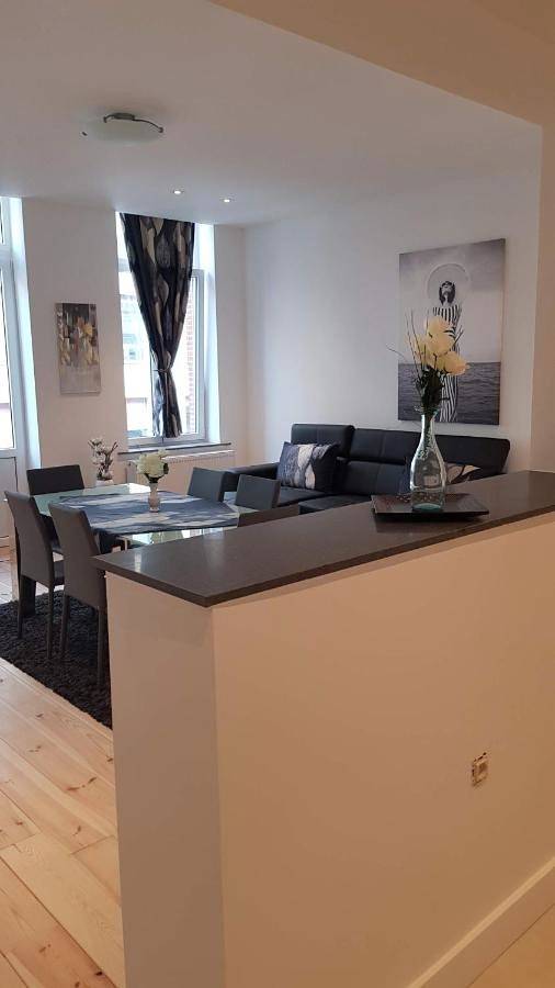 Gîte pour 6 personnes, avec balcon dans Gare De Bruxelles Midi - 2