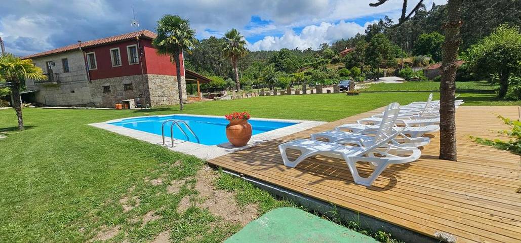Location de vacances pour 10 personnes, avec terrasse et piscine à A Cañiza - 3