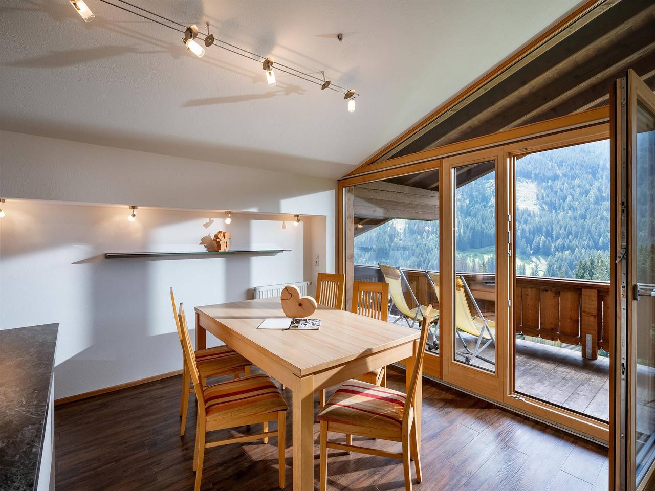 Ganze Ferienwohnung, Appartement Gletscherspitze (2 Schlafräume, 2. Og) in Hintertux, Tux