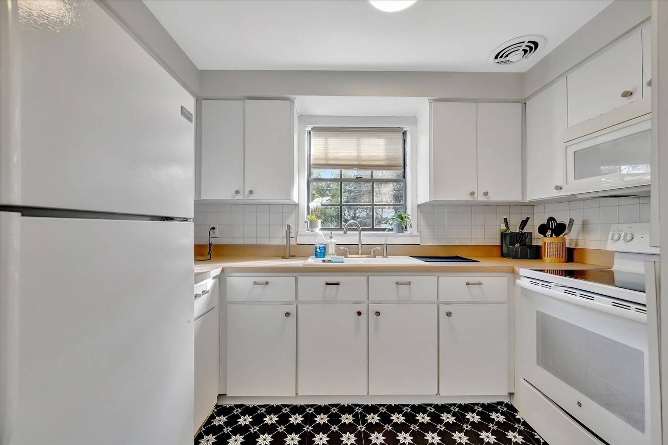 Apartamento entero, Swann Ave 2B Sleeps 6  Walk 2 Bayshore   Hyde Park in South Tampa, Tampa