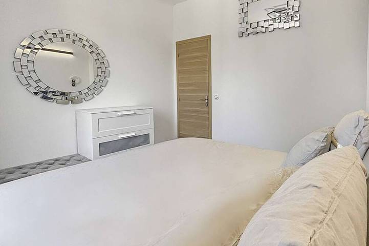Location de vacances pour 8 personnes, avec Balcon et Jacuzzi ainsi que Jardin et Sauna à Triel-sur-Seine - 3