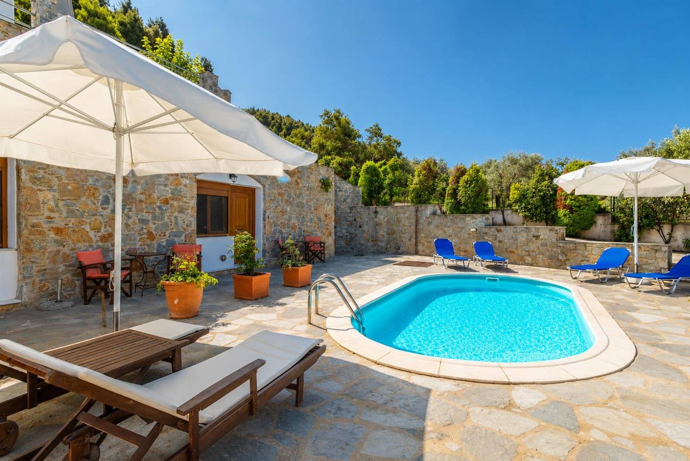 Villa Katerina Private Pool, Sea Views, A/C, Wifi in Sporades