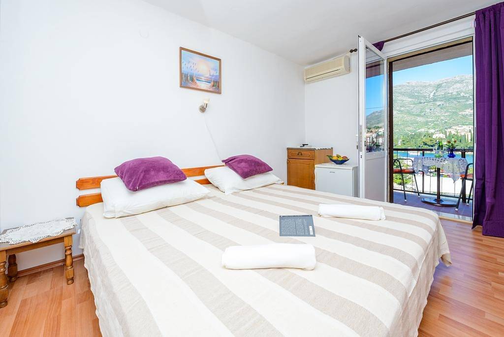 Ganze Ferienwohnung, Zimmer in Cavtat mit Meerblick, Balkon, Klimaanlage, W-Lan (3686-1) in Cavtat, Dubrovnik-Neretva