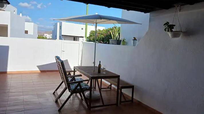 Location de vacances pour 4 personnes, avec Terrasse et Vue à La Santa - 3