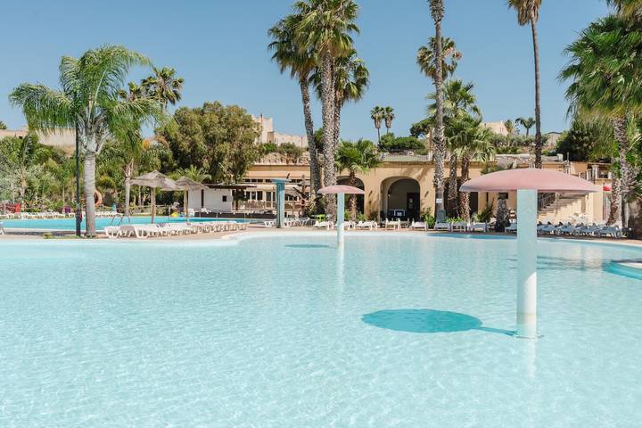 Bungalow für 7 Personen, mit Garten und Kinderpool auf Sizilien