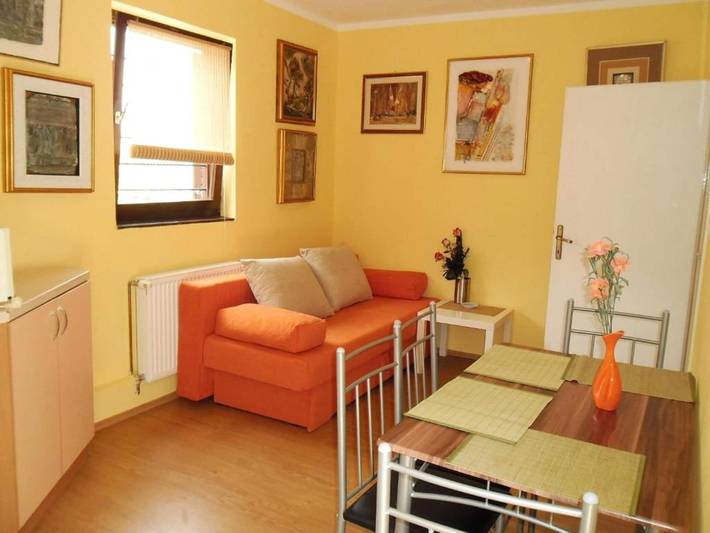 Apartament wakacyjny dla 4 osób, z Balkon w Icici